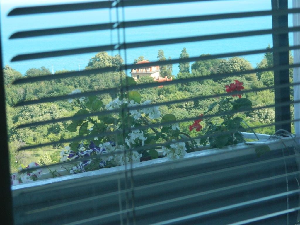 Appartement Happy Vacation 2 à Varna Extérieur photo